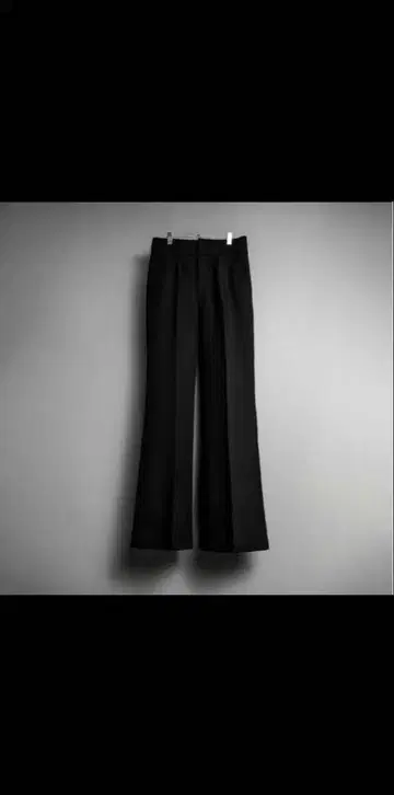 SHIKITARI 블랙 플레어 팬츠