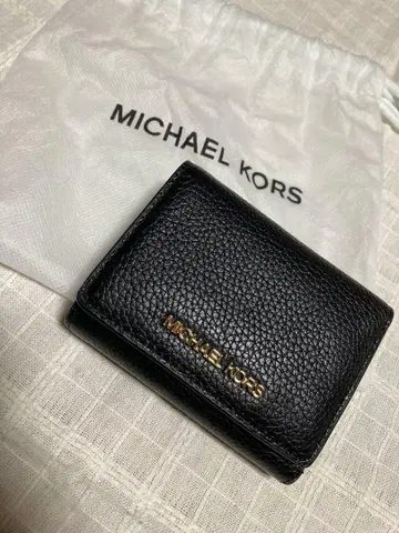 MICHAEL KORS 블랙 3단 폴더형 지갑