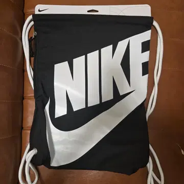 NIKE 나이키 냅색 미사용 새상품