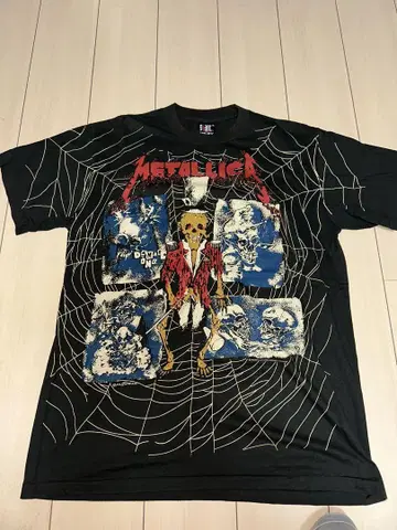 METALLICA PUSHEAD 메탈리카 후카세 착용