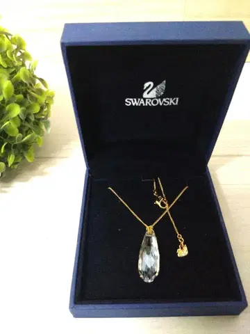 스와로브스키 목걸이 크리스탈 골드 컬러 체인