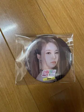 NiziU 아야카 SWEETNONFICTION 캔뱃지