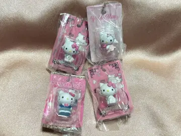 HELLO KITTY 패키지 미니어처 컬렉션 4개 세트