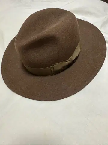 H.W dog & co 브라운 햇 사이즈 38