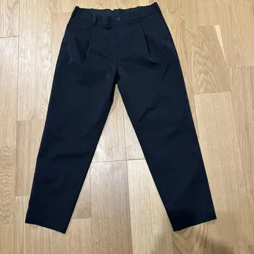 블랙 슬랙스 허리 약 90cm 인심 약 95cm