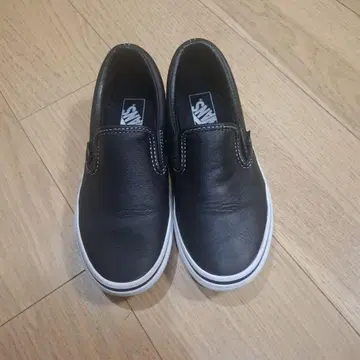 VANS 블랙 슬립온 가죽