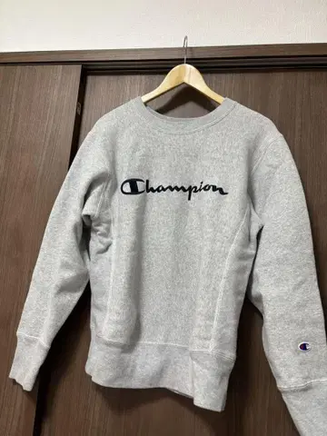 Champion 그레이 크루넥 맨투맨 M