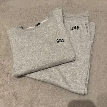 GAP 셋업 맨투맨 상하의 세트