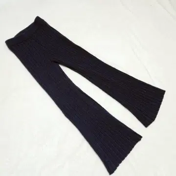 KN0548 [마우지] 니트 팬츠 [1] 플레어컷 허리밴딩 블랙