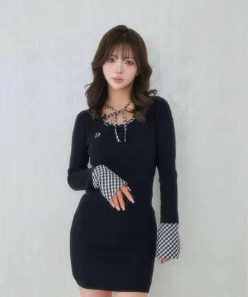 다리치 체크 리본 니트 미니 원피스