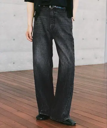 WYM LIDNM CURVED FLARE DENIM SLACKS