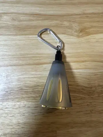 도쿄벨 숲의 종 카라비너 포함 스트랩 포함 골드 그레이