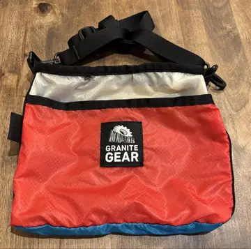 [ GRANITE GEAR ] 그래닛 기어 숄더백