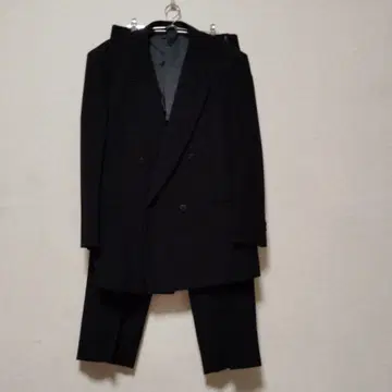 블랙 포멀 수트