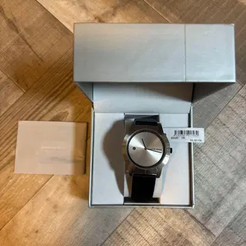 JACOB JENSEN ASCENT 140 손목시계 미사용 새상품