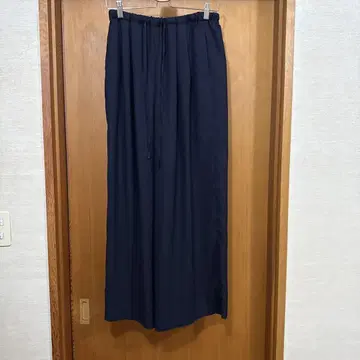 엔폴드 와이드 팬츠 네이비