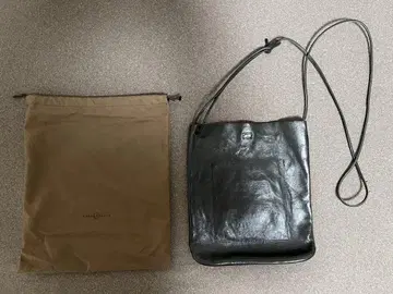 아츠앤드크래프츠 숄더백