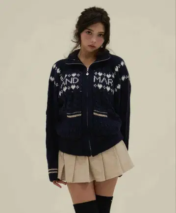 andmary Mary knit cowichan navy