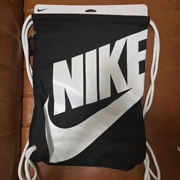 NIKE 나이키 냅색 미사용 새상품