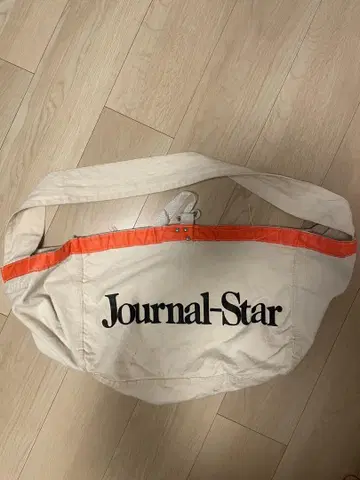 Journal-Star 뉴스 페이퍼 백 / 아이보리 / 오렌지