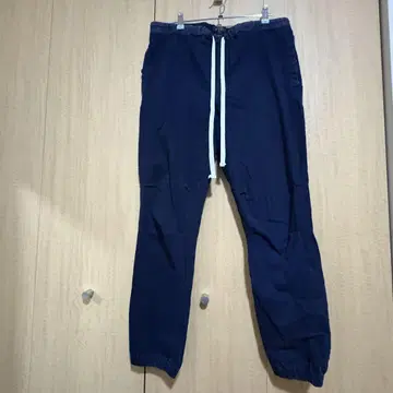 BEAMS PLUS 빔즈 GYM Pants Twill 네이비