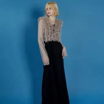 et.UNiVER Many way frill dress