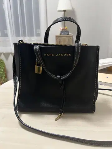 [ 당일 발송 ] MARC JACOBS 블랙 핸드백