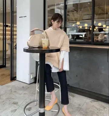 정품 CLANE KNIT TOPS 베이지 1