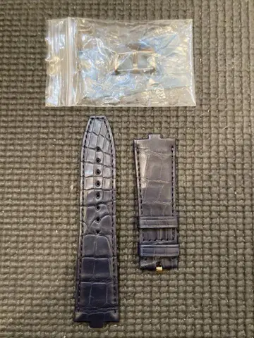 정품 바쉐론 콘스탄틴 오버시즈 악어 가죽 벨트 미사용 새상품