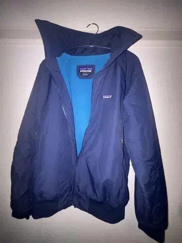 patagonia 쉘드 신틸라 자켓 네이비 M 사이즈