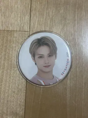 SEVENTEEN 세븐틴 준 캔 배지
