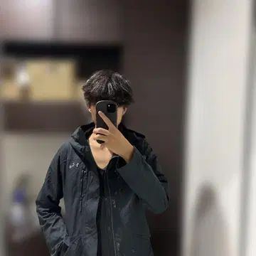 언더아머 블랙 다운 자켓 남성/여성 겸용
