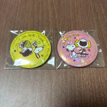 스누피 시크릿 홀로그램 캔뱃지 2종