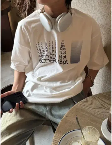 화이트 T셔츠 OWN