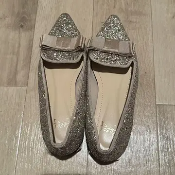 REZOY 글리터 실버 펌프스 23cm