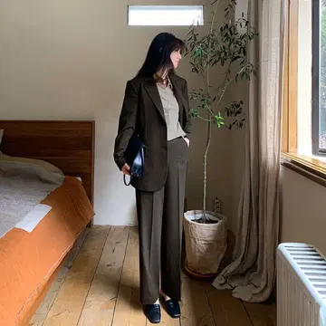 LAURENHI 로렌하이 미디 자켓 다크 브라운