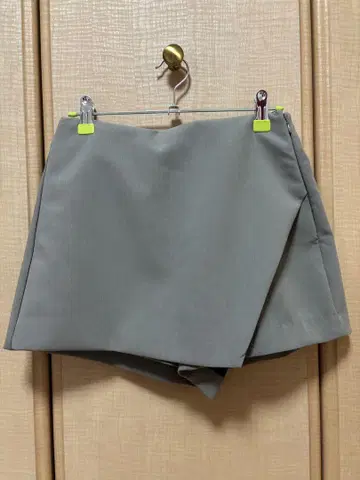 ZARA 비대칭 스코트