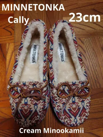 새상품 [ 23cm ] 미네통카 모카신 Cally