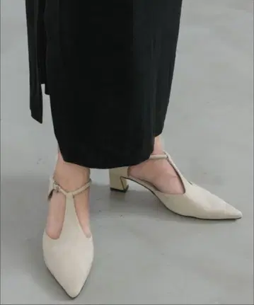 NEUNA 센터 심 로우힐 S 사이즈 23cm 새상품
