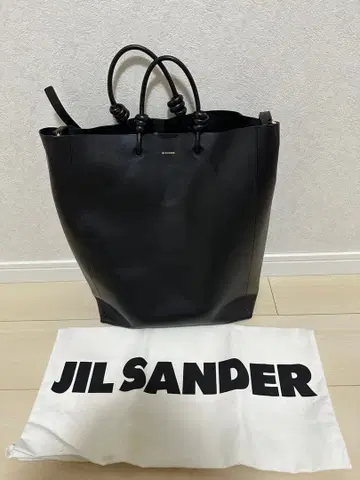 JIL SANDER 블랙 가죽 토트백