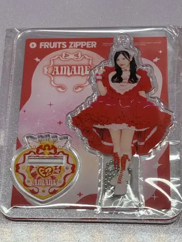 FRUITS ZIPPER 츠키아시 아마네 하트 의상 아크릴 스탠드