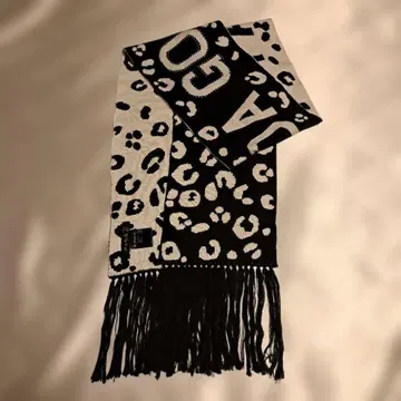 이타리야 레오파드 무늬 머플러 LA MODA GOJI