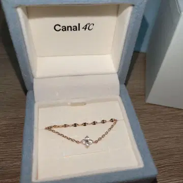 Canal 4C 플라워 모티브 팔찌