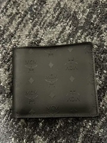 MCM 지갑