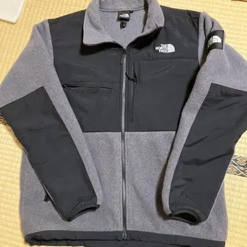 THE NORTH FACE L 플리스 자켓 그레이/블랙