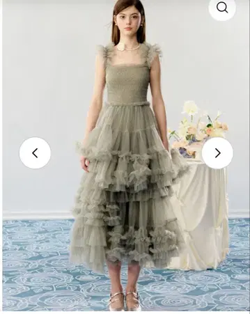 'Ballerina' blooming tulle dress