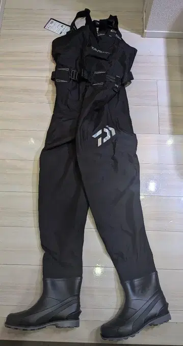 DAIWA 다이와 타이트핏 래디얼 가슴장화