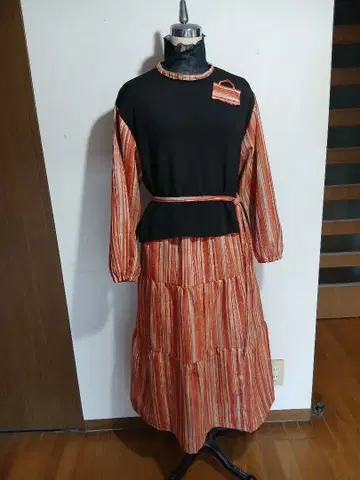 기모노 리메이크 원피스 블랙과 오렌지