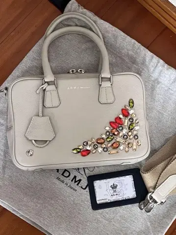 [ 새상품급 ] ADMJ 모차르트 스와로브스키 소잉 23cm 보스턴