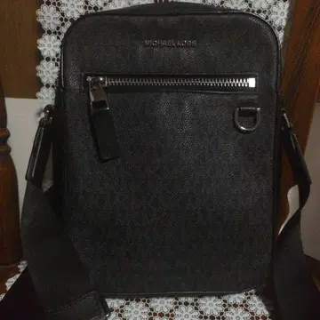 MICHAEL KORS 블랙 숄더백
